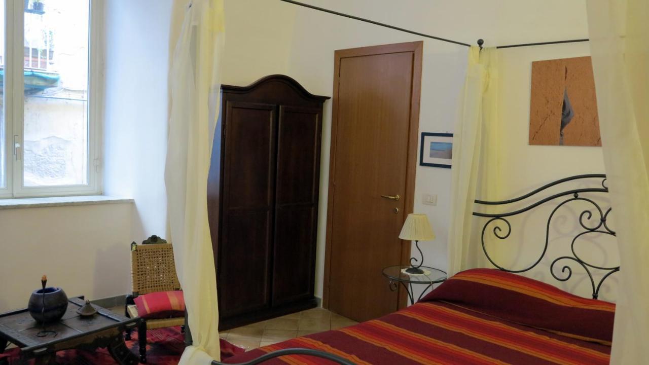 - B&B "Centro Antico" - 나폴리 외부 사진