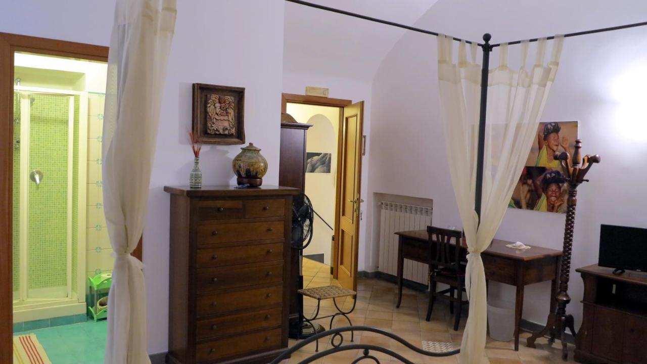 - B&B "Centro Antico" - 나폴리 외부 사진
